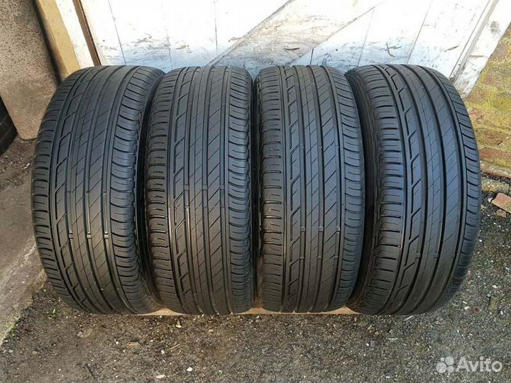 Bridgestone Turanza T001 205/60 R16