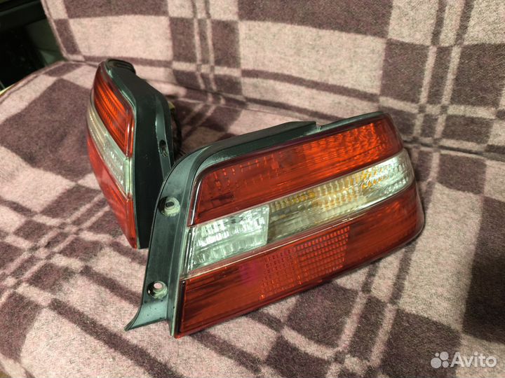 Стоп сигналы Тойота Чайзер 100