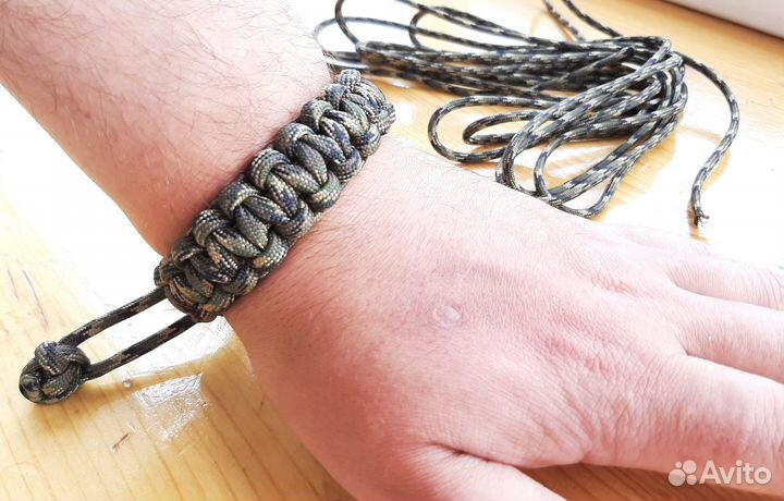 Браслеты из паракорда