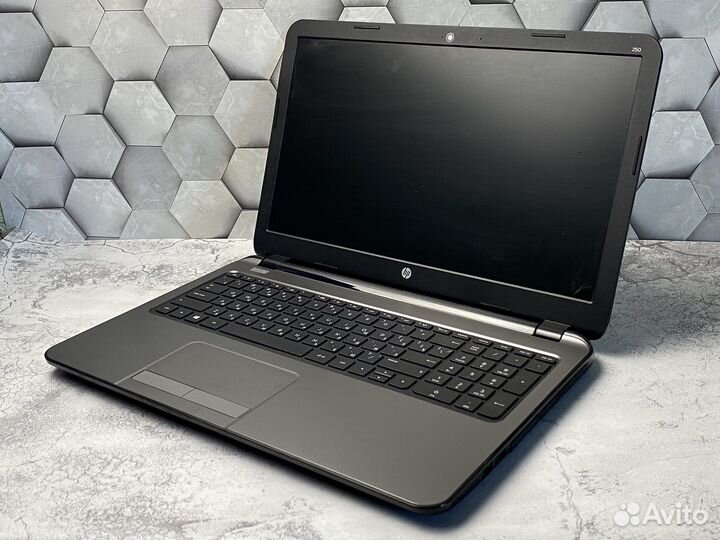 Ноутбук HP 4 ядра в отличном состоянии