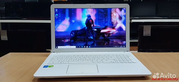 Asus X540L/i5 5200/6GB/GT920/128GB SSD/15.6