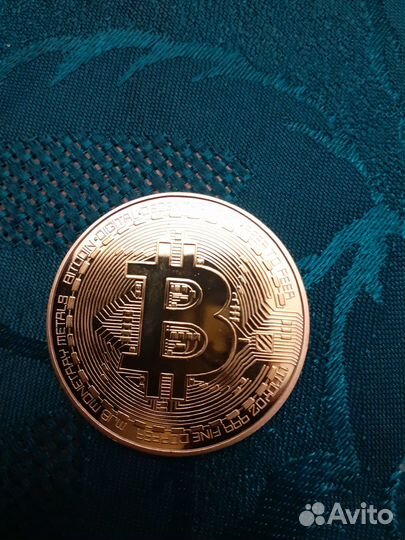 Монета Биткоин