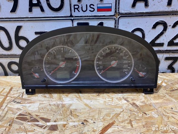 Приборная панель Ford Mondeo 3 2002