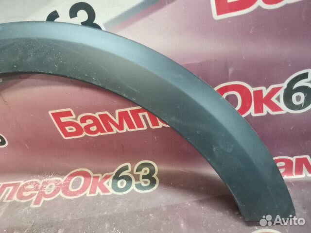 Накладка крыла передняя правая Renault Sandero Ste