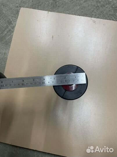 Ролик килевой