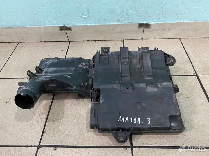 Корпус воздушного фильтра Mazda 3 BK