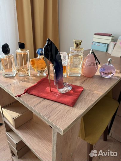 Парфюм Carolina Herrera good girl Legere распив