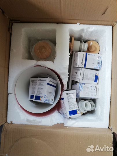 Люстра потолочная