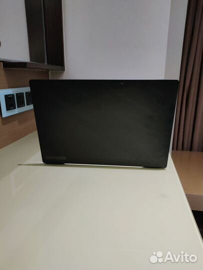 Asus ROG Zephyrus M16 2022
