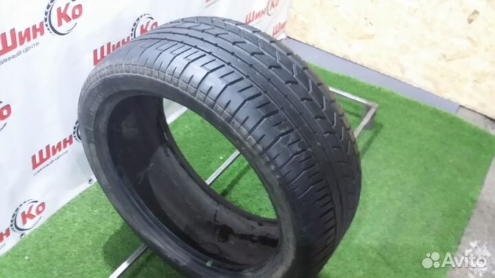 Pirelli P Zero Asimmetrico 235/40 R17