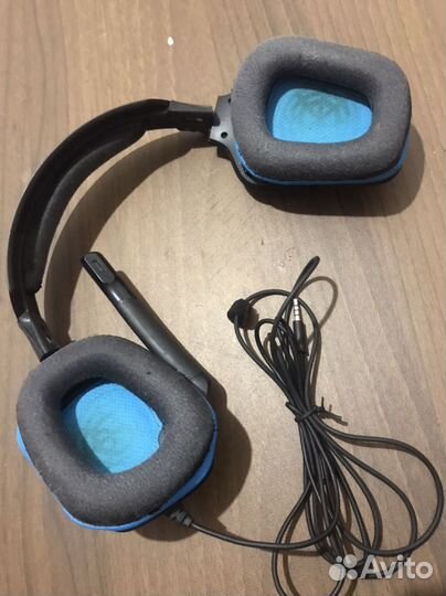 Наушники Logitech