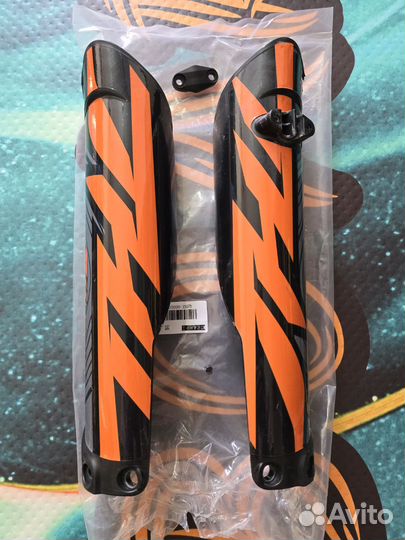 Защита перьев вилки эндуро Кtm Husqvarna Avantis