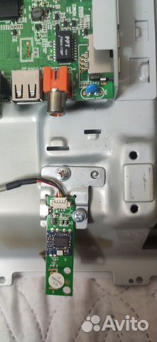 WI-FI IP2000-ZC12-01(A) Telefunken TF-LED32S39T2S