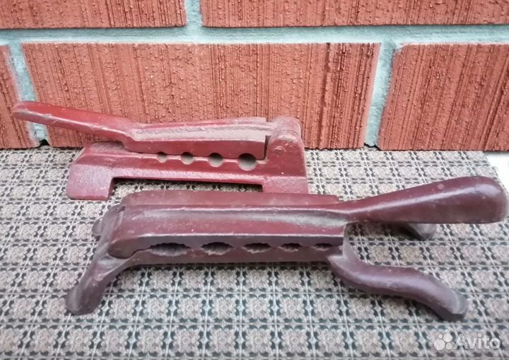 Пробкомялка старинная, чугун