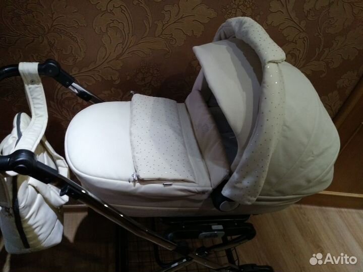 Продается детская коляска- люлька фирмы cam