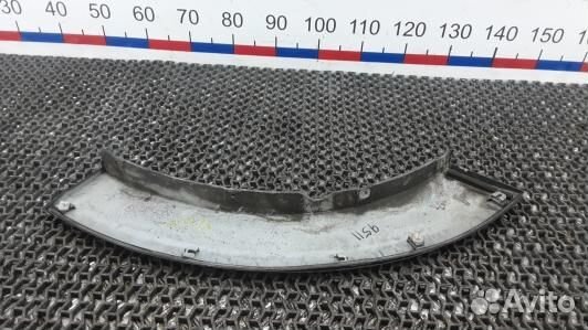 Молдинг крыла заднего левого mitsubishi pajero 4