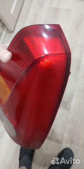 Фонарь задний правый Renault Logan 1