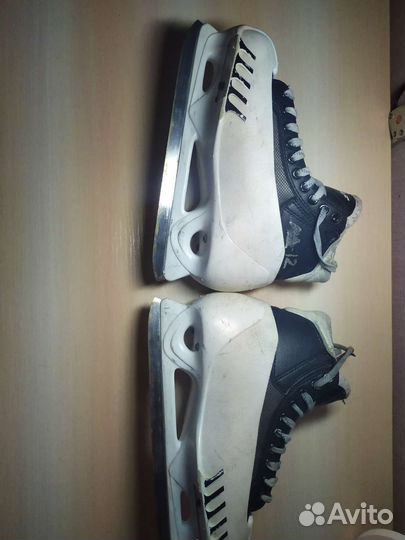 Коньки вратарские