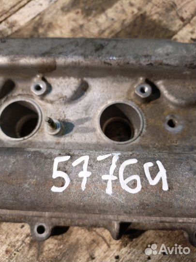 Клапанная крышка Nissan Almera N16 седан 1.5 2004