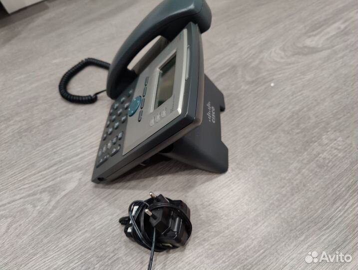 Ip телефон Cisco SPA303