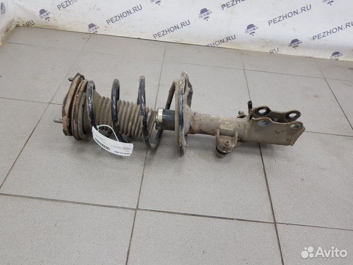 Амортизатор передний левый Toyota Avensis