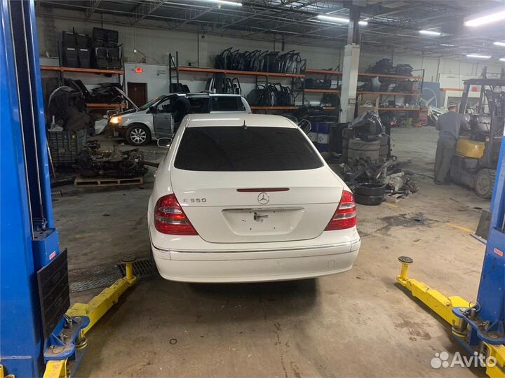 Разбор на запчасти Mercedes E W211