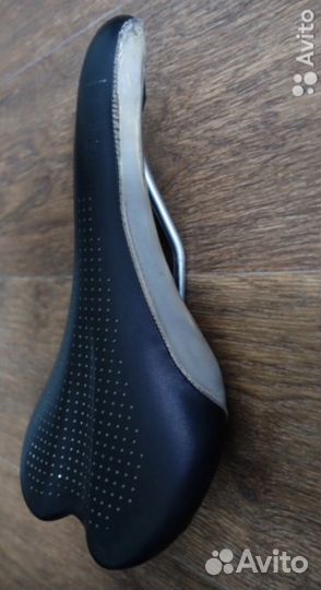 Велосипедное седло