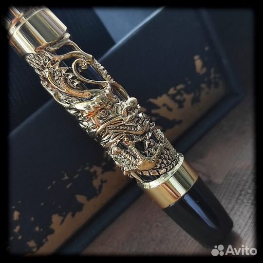 Ручка Дракон в подарочной коробке