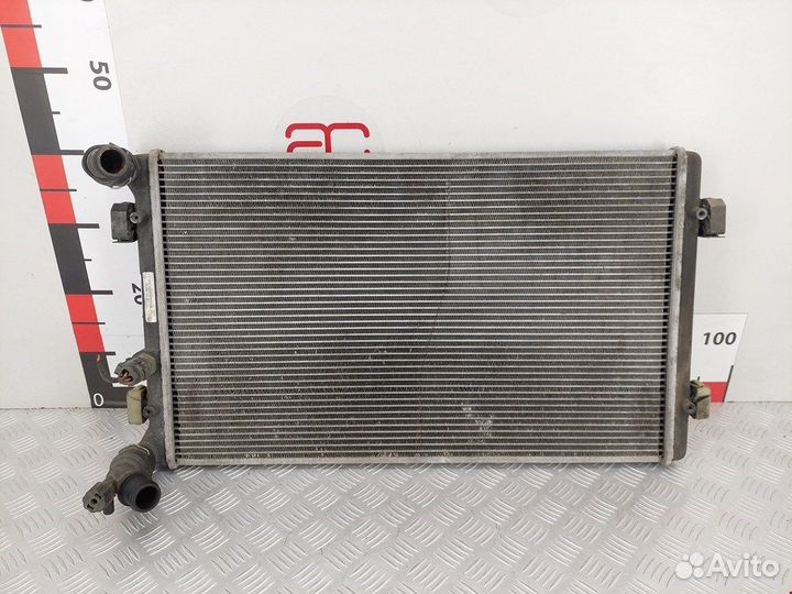 Радиатор основной для Volkswagen Golf 4