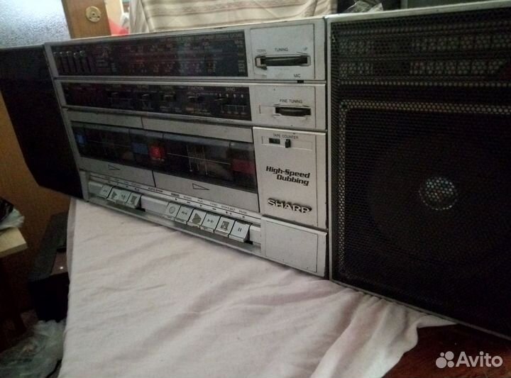 Продам магнитолу Sharp