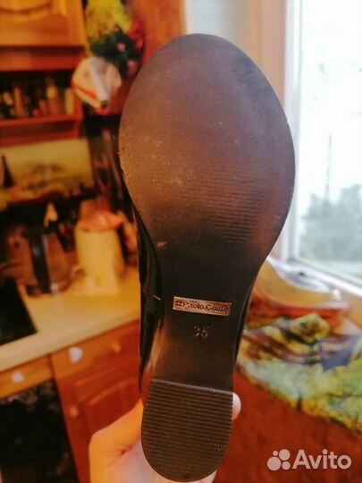 Женские туфли лаковые на платформе 35р.Paolo Conte