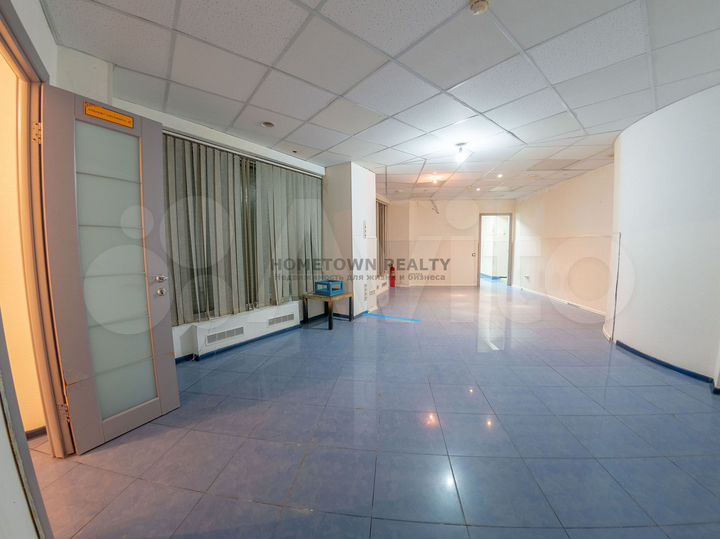 Торговая площадь, 130 м²