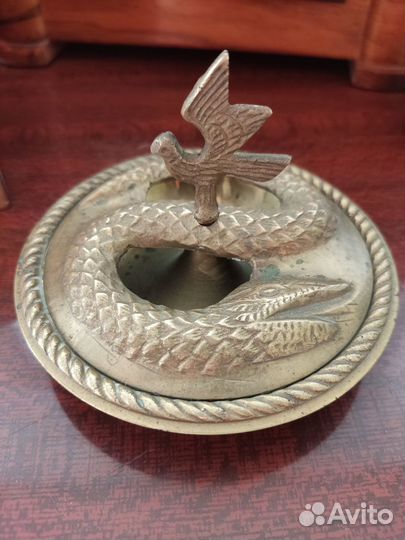 Пепельница Латунная Сокол и Змея 1960 г. чеканка