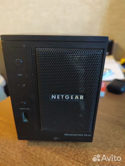 Netgear сетевое хранилище readyNAS Duo