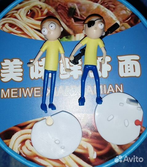 Фигурка Морти из Sweet box Rick and Morty