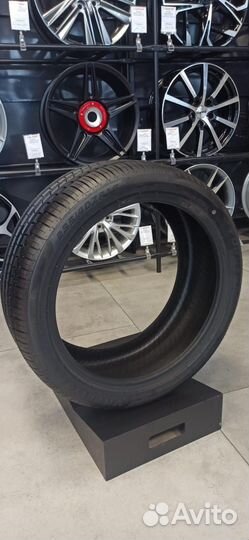 Forceland Vitality F22 275/35 R19