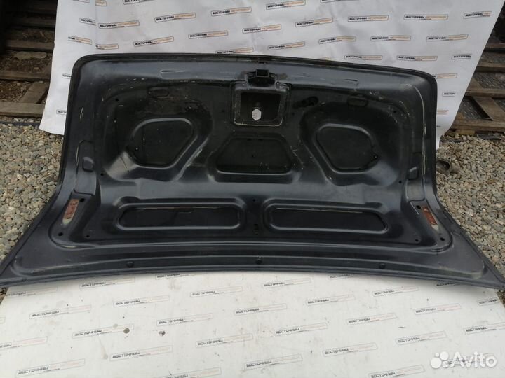 Крышка багажника renault logan