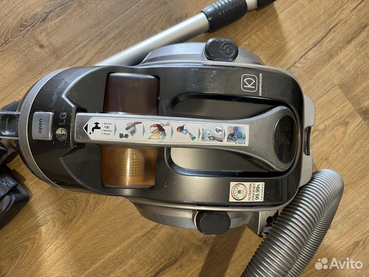 Пылесос LG kompressor