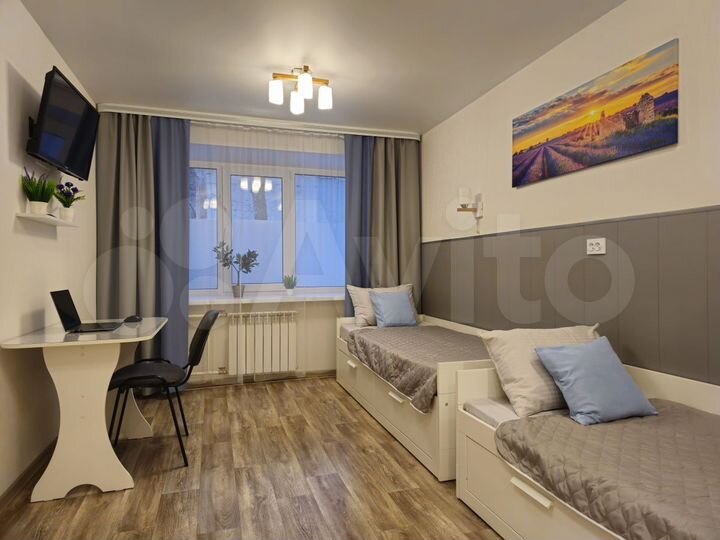 2-к. квартира, 42 м², 1/5 эт.