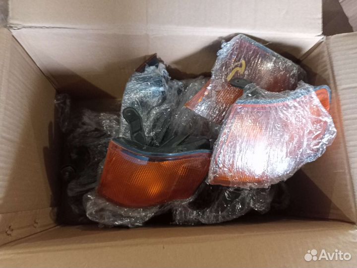 Поворотники Тойота corsa