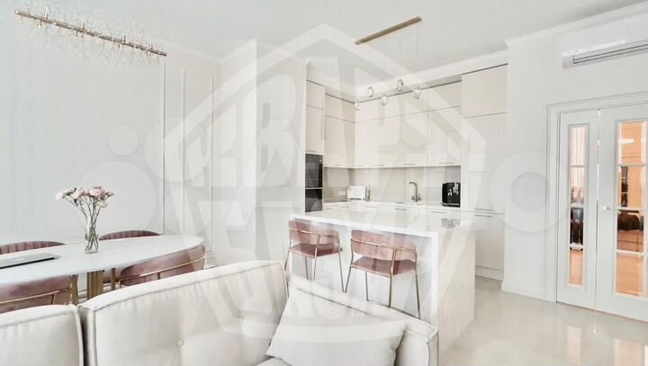 2-к. квартира, 70 м², 14/20 эт.