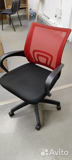 Компьютерное кресло