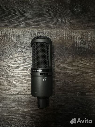 Микрофон студийный AT2020 USB+