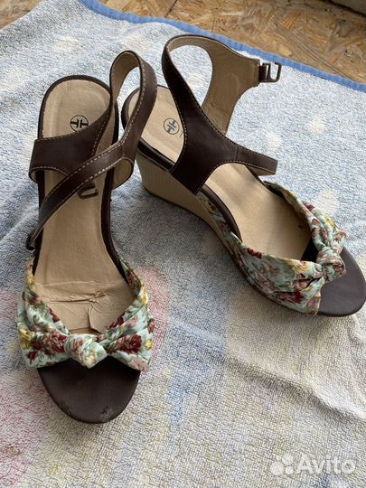 Обувь женская