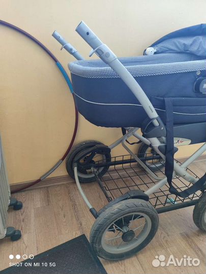 Прогулочная коляска peg perego classic