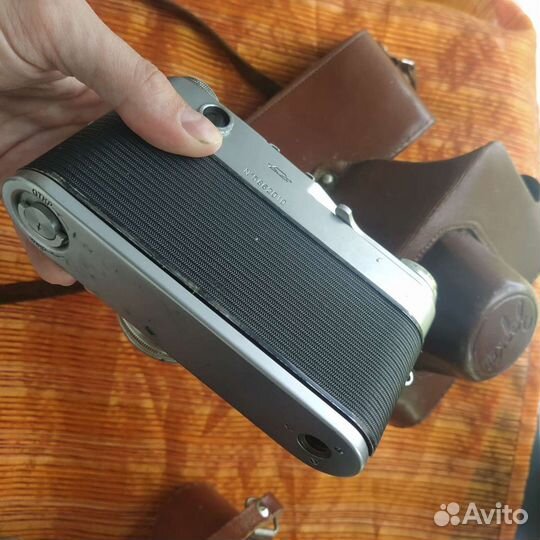 Плёночные фотоаппараты фэд и Зоркий