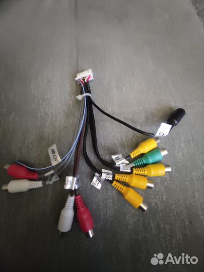 Тюльпаны провода