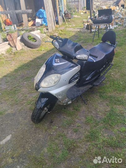 Скутер рейсер