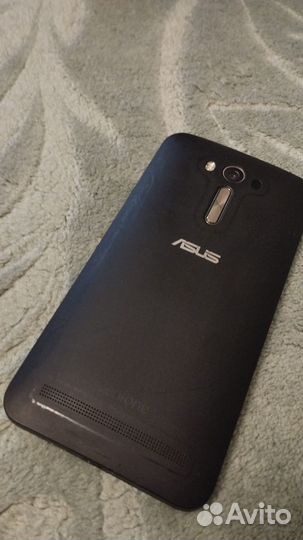 ASUS ZenFone 2 Laser ZE550KL, 2/16 ГБ