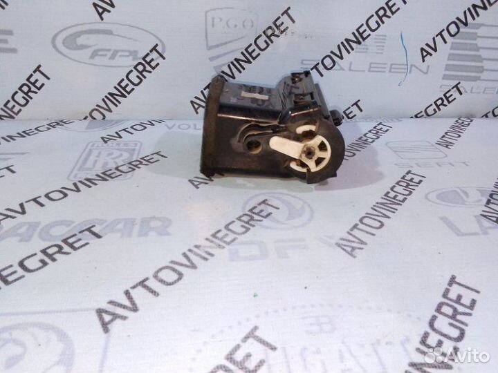 Дефлектор воздуховод левый Chevrolet Lacetti